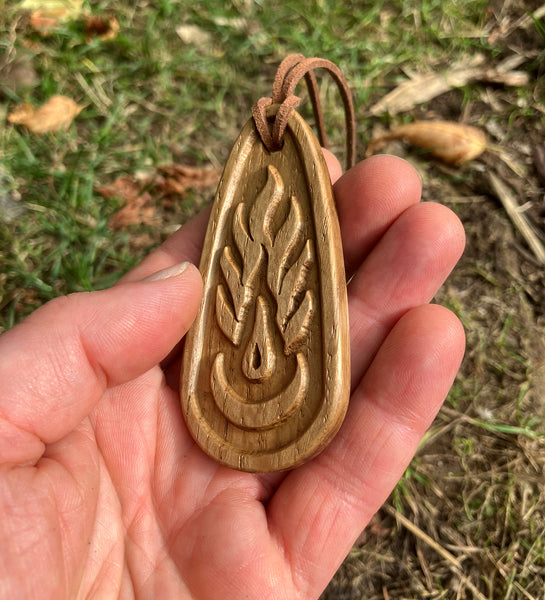 LUNAR GNOSIS - Oak-carved Talismanic Pendant