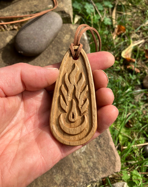 LUNAR GNOSIS - Oak-carved Talismanic Pendant